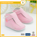 Chaussures bébé en cuir semelle douce